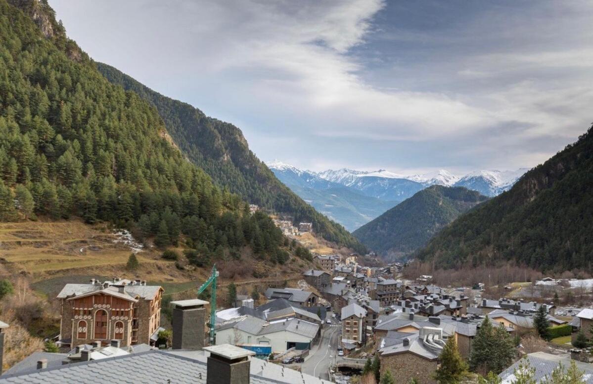 Apartamento Moderno El Bosque En Arinsal Buitenkant foto